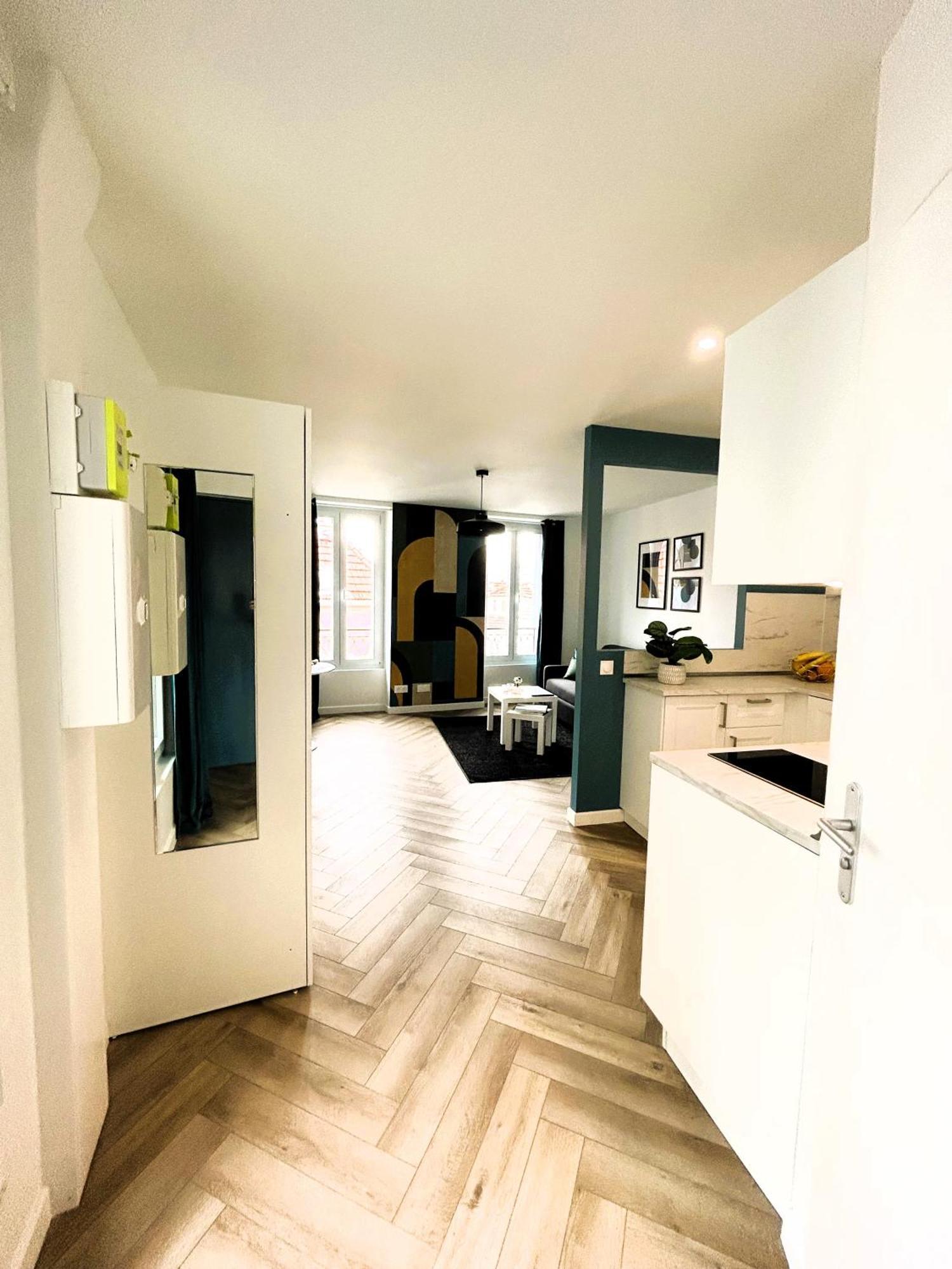 La Maison Hugo Montreuil  Eksteriør bilde