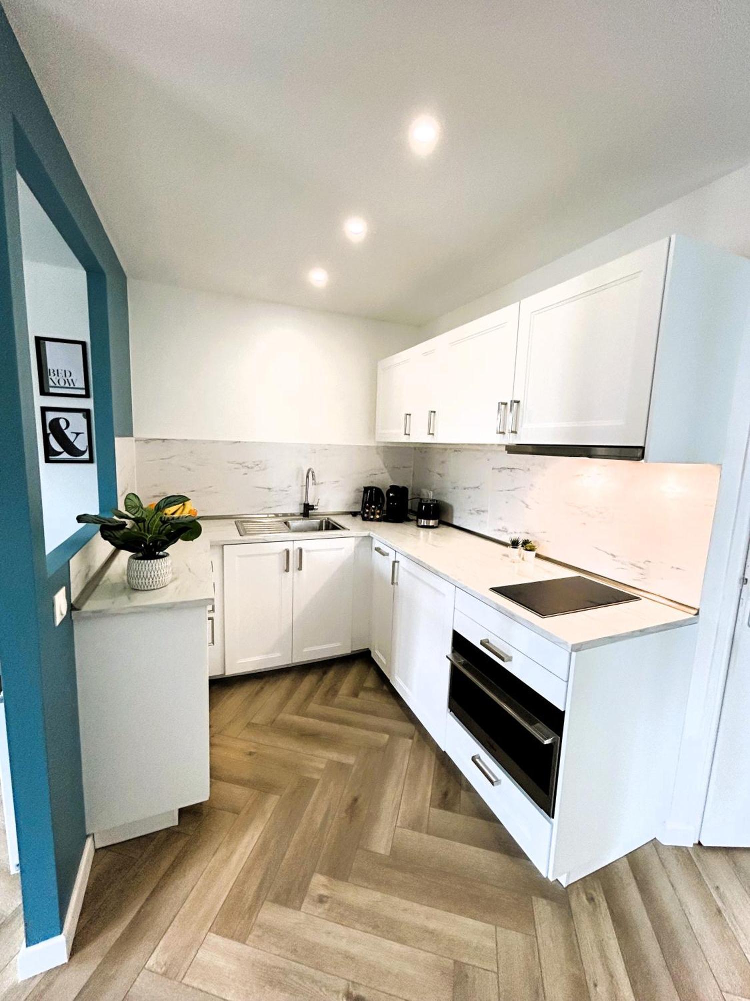 La Maison Hugo Montreuil  Eksteriør bilde