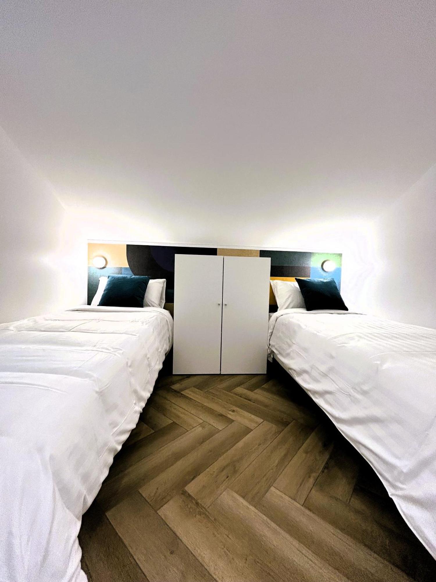 La Maison Hugo Montreuil  Eksteriør bilde